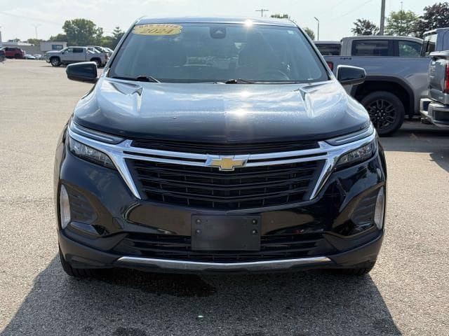 Used 2024 Chevrolet Equinox LT AWD/4WD image 3
