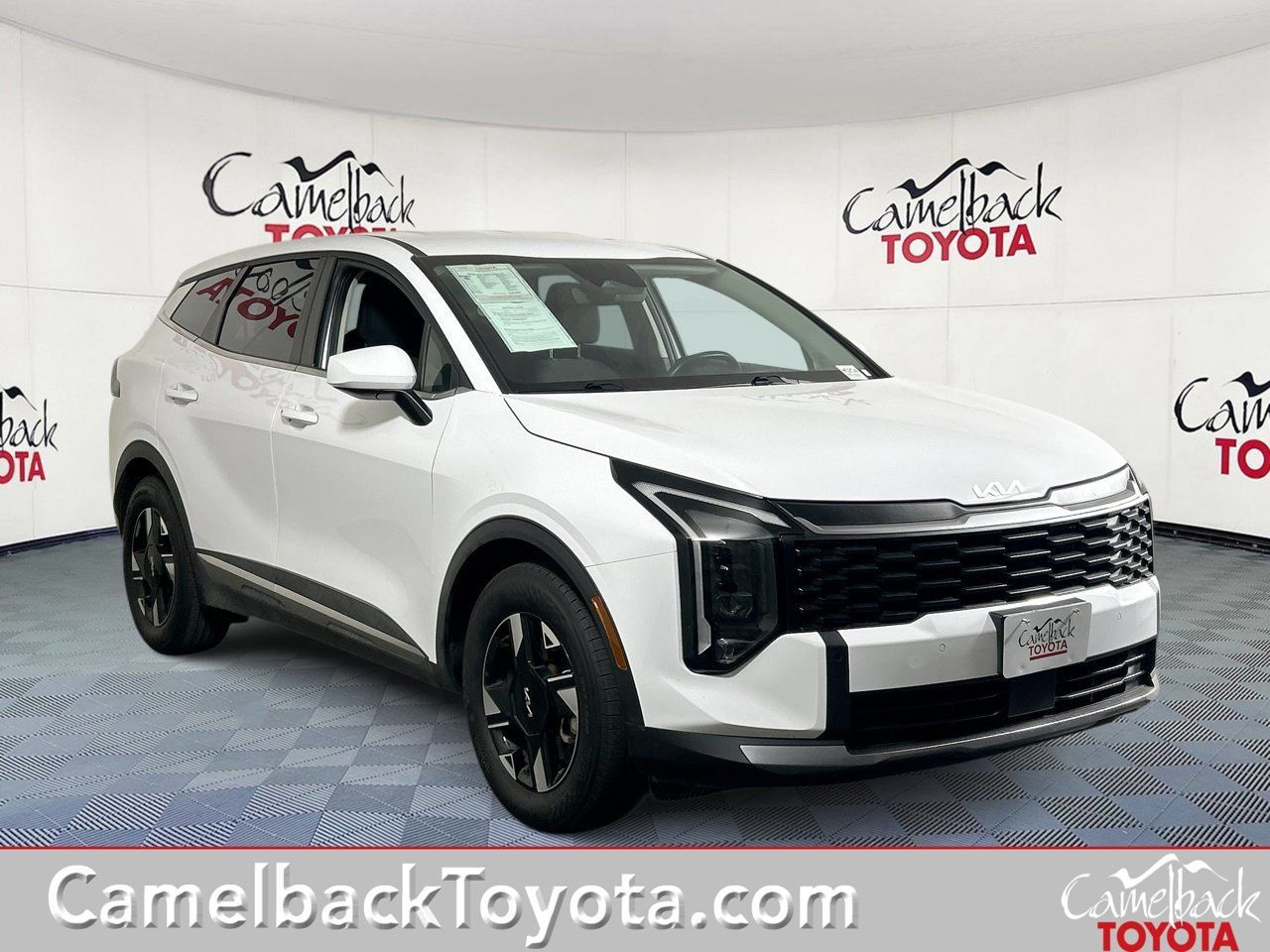 Used 2026 Kia Sportage LX FWD image 1