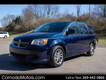Used 2016 Dodge Grand Caravan SE