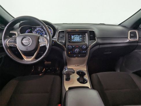 Used 2015 Jeep Grand Cherokee Laredo image 15