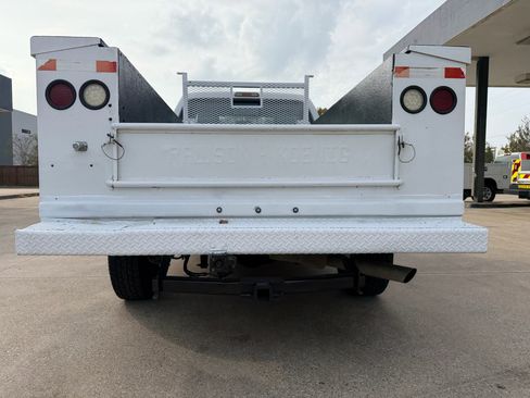 Used 2014 Ford F250 XL image 13