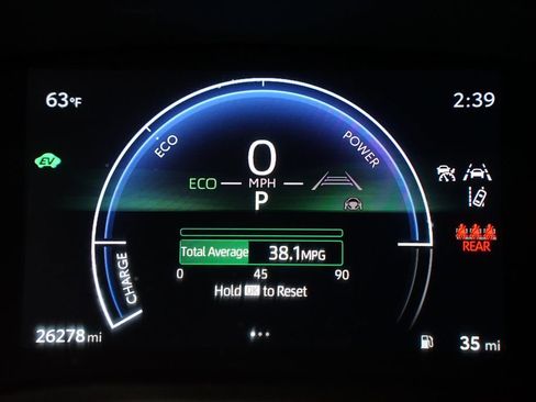 Used 2025 Toyota Camry LE image 16