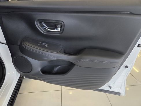 Used 2023 Honda HR-V EX-L image 19