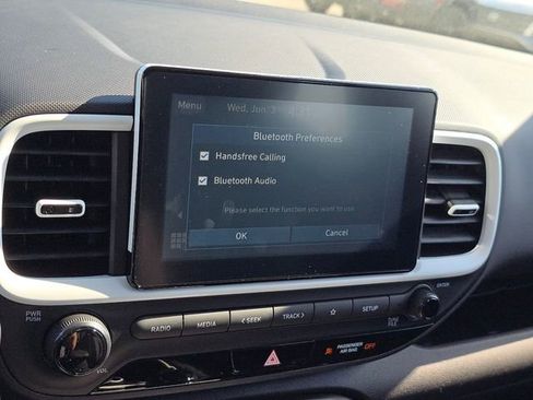New 2026 Hyundai Venue SEL FWD image 6