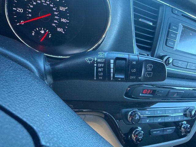 Used 2016 Kia Sedona LX FWD image 24
