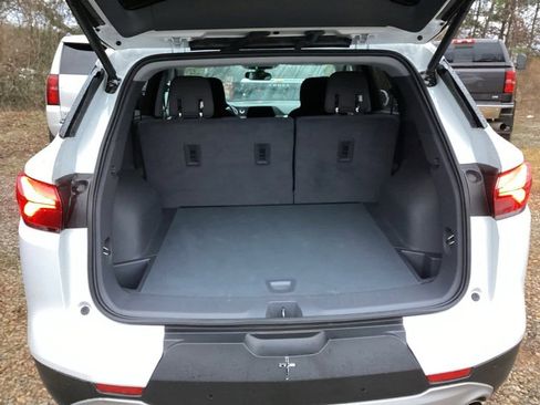 Used 2020 Chevrolet Blazer LT image 4