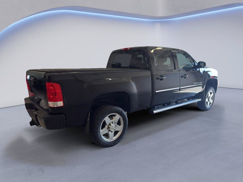 Used 2012 GMC Sierra 2500 Denali w/ Snow Plow Prep Package AWD/4WD image 8