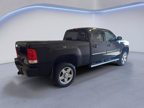 Used 2012 GMC Sierra 2500 Denali w/ Snow Plow Prep Package AWD/4WD image 8