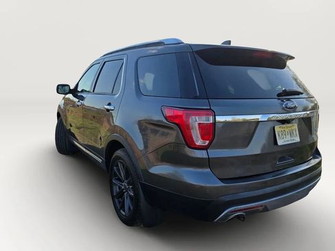 Used 2016 Ford Explorer Limited image 4