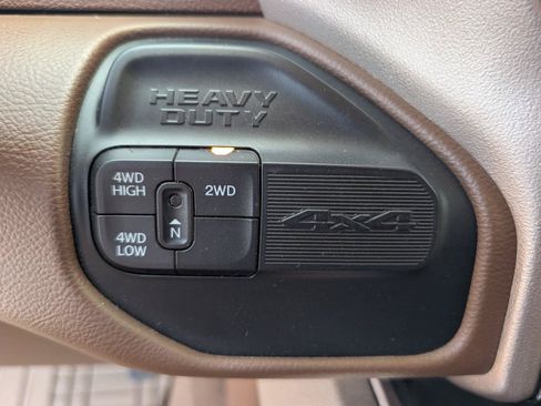 Used 2020 RAM 2500 Laramie AWD/4WD image 25