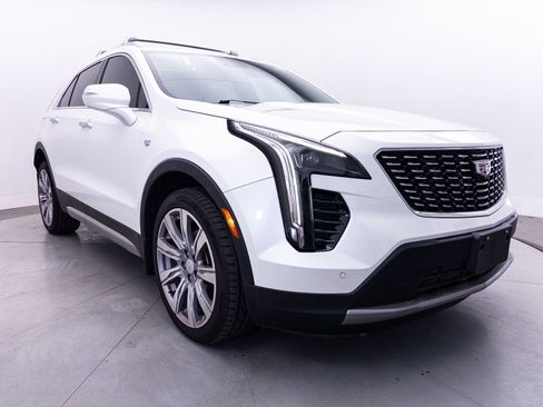 Used 2021 Cadillac XT4 Premium Luxury AWD/4WD image 12