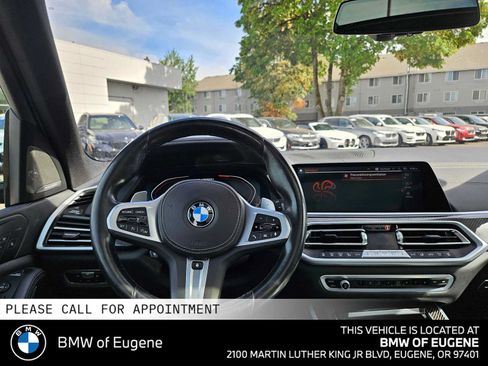 Used 2022 BMW X5 M50i w/ Premium Package AWD/4WD image 22