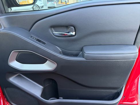 Used 2022 Nissan Frontier SV image 16