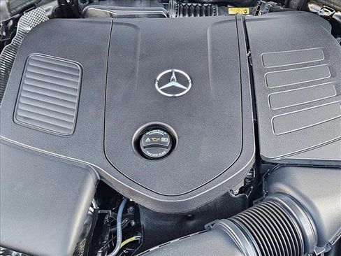 New 2026 Mercedes-Benz GLC 300 image 16