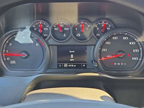 Used 2020 Chevrolet Silverado 1500 Custom w/ Custom Max Trailering Package image 30