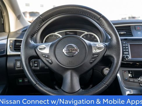 Used 2018 Nissan Sentra SR w/ Technology Package image 14