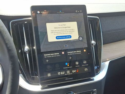 New 2026 Volvo XC90 B5 Plus image 16