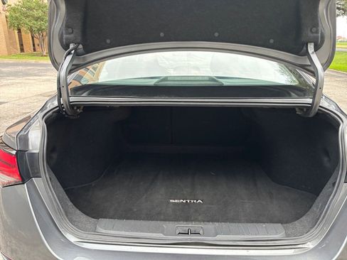 Used 2025 Nissan Sentra S FWD image 25
