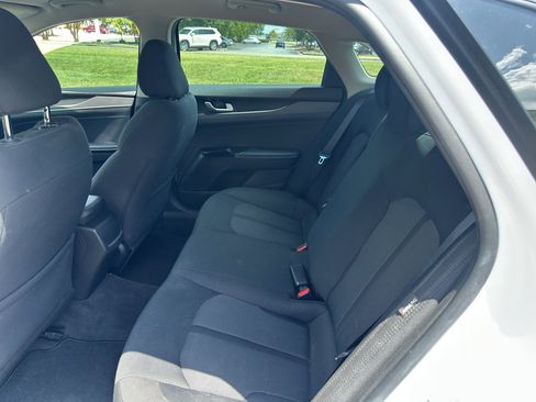 Used 2021 Kia K5 LX FWD image 15