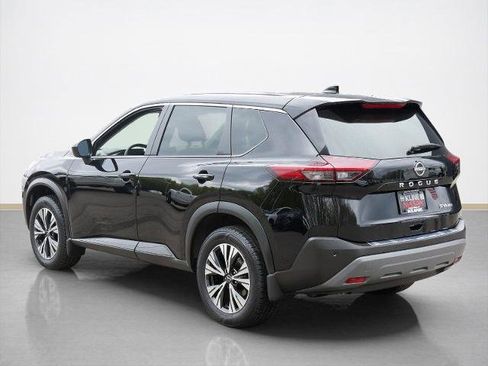Certified 2023 Nissan Rogue SV AWD/4WD image 5