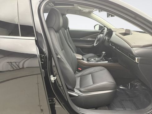 Used 2025 MAZDA CX-30 AWD 2.5 S w/ Premium Package image 18