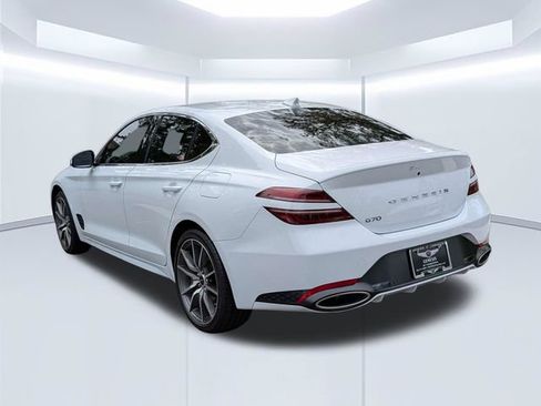 Used 2026 Genesis G70 2.5T RWD image 7