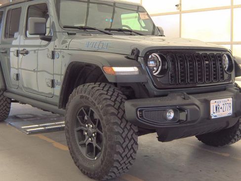 Used 2025 Jeep Wrangler Unlimited Sport S 4xe AWD/4WD image 4