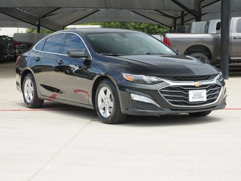Used 2022 Chevrolet Malibu LT FWD image 7