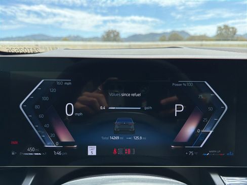 Certified 2024 BMW 530i w/ Premium Package RWD image 7