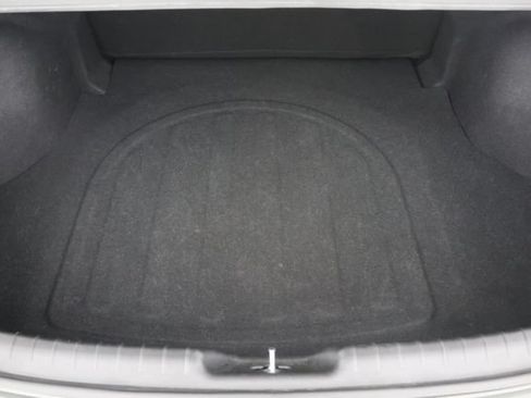 Certified 2024 Hyundai Elantra SE FWD image 19