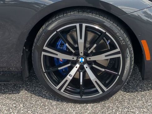 Used 2024 BMW 540i xDrive image 11