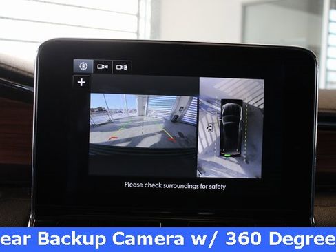 Used 2019 Lincoln Navigator Select image 3