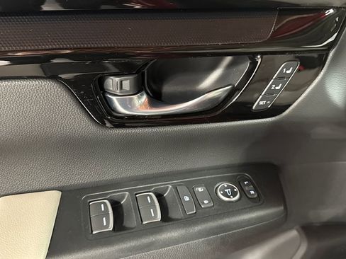 Certified 2025 Honda CR-V EX-L image 16