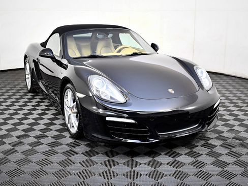 Used 2014 Porsche Boxster image 16