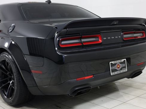 Used 2021 Dodge Challenger SRT Hellcat Redeye image 41