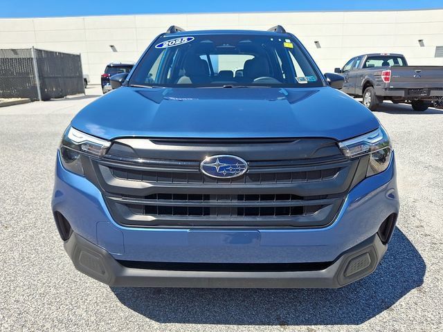 Certified 2025 Subaru Forester AWD/4WD image 5