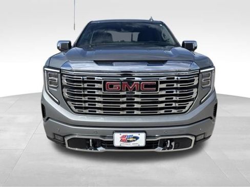 Certified 2025 GMC Sierra 1500 Denali AWD/4WD image 9