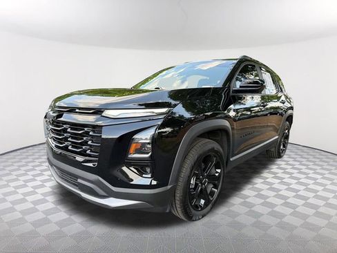 Used 2025 Chevrolet Equinox LT w/ Convenience Package II FWD image 1