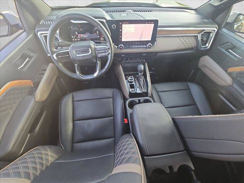 Used 2024 GMC Canyon Denali AWD/4WD image 19