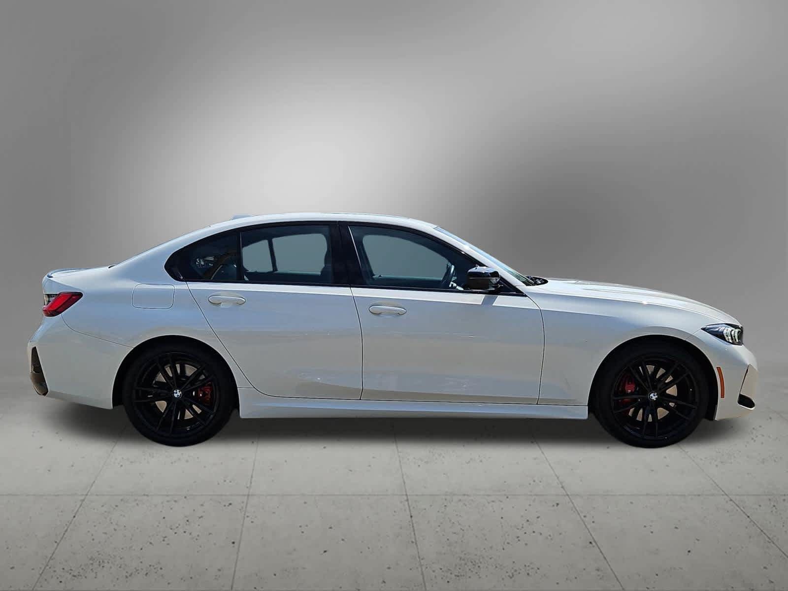 Used 2023 BMW 330i Sedan w/ M Sport Package RWD image 6