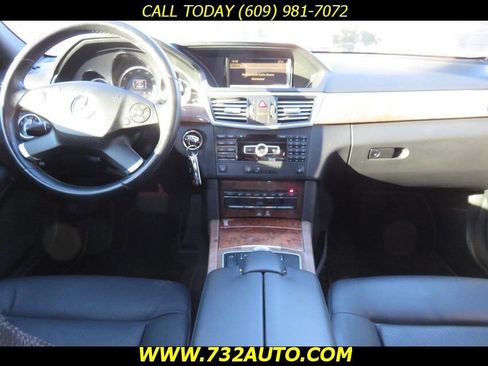 Used 2012 Mercedes-Benz E 350 4MATIC Sedan image 18