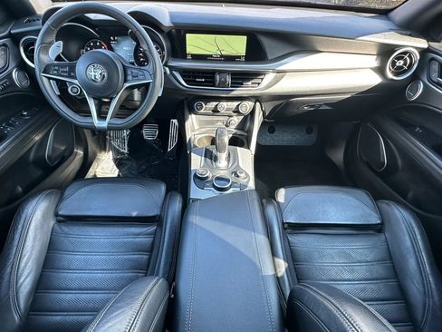 Used 2018 Alfa Romeo Stelvio Ti Sport image 11