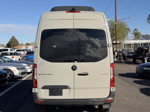 Used 2021 Mercedes-Benz Sprinter 2500 w/ Premium Package image 8