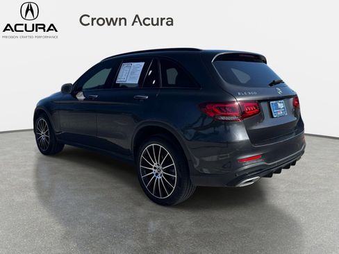 Used 2022 Mercedes-Benz GLC 300 image 4