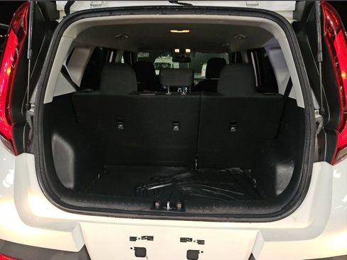 Used 2020 Kia Soul LX image 22