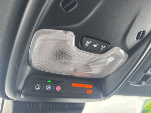 Certified 2025 Chevrolet Colorado Trail Boss image 26