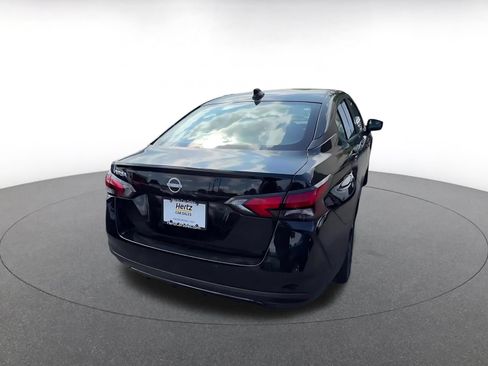 Used 2025 Nissan Versa SV FWD image 14