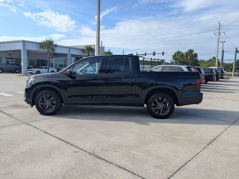 Used 2021 Honda Ridgeline Sport image 6