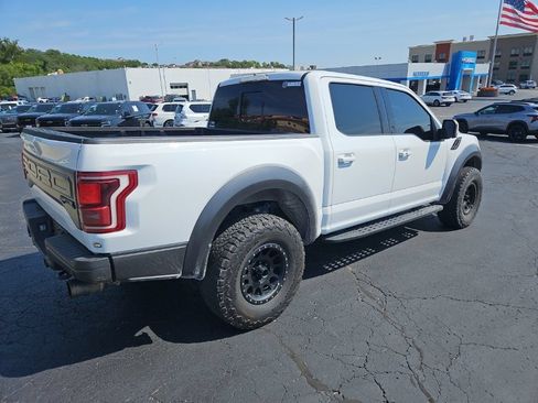 Used 2017 Ford F150 Raptor w/ Equipment Group 802A Luxury AWD/4WD image 6