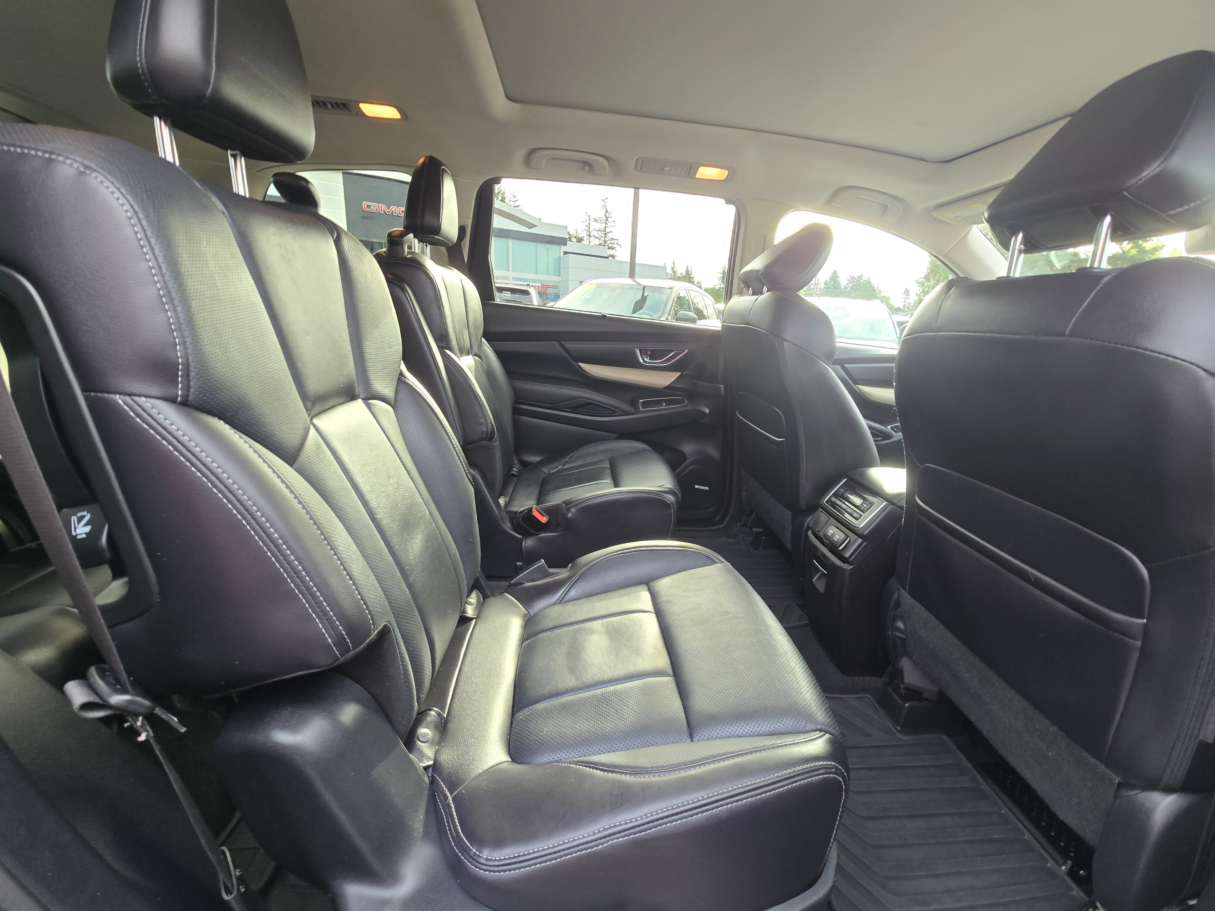 Used 2019 Subaru Ascent Limited AWD/4WD image 12